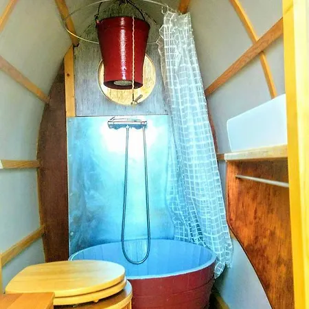 Vintage Caravan *